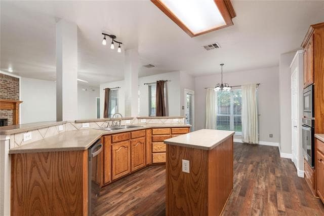 Building Photo - 15507 Appaloosa Dr