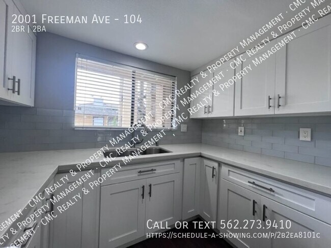 Building Photo - Large Condo In Signal Hill