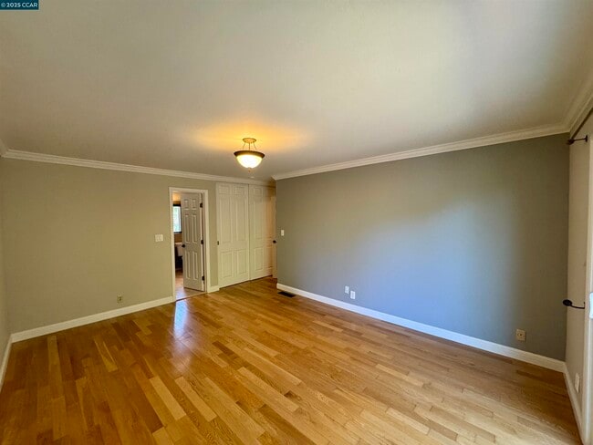 Building Photo - 2315 Dapplegray Ln