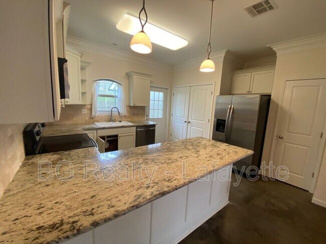 Building Photo - 208 Caudill Dr