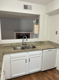Building Photo - 6269 Woodrun Pl
