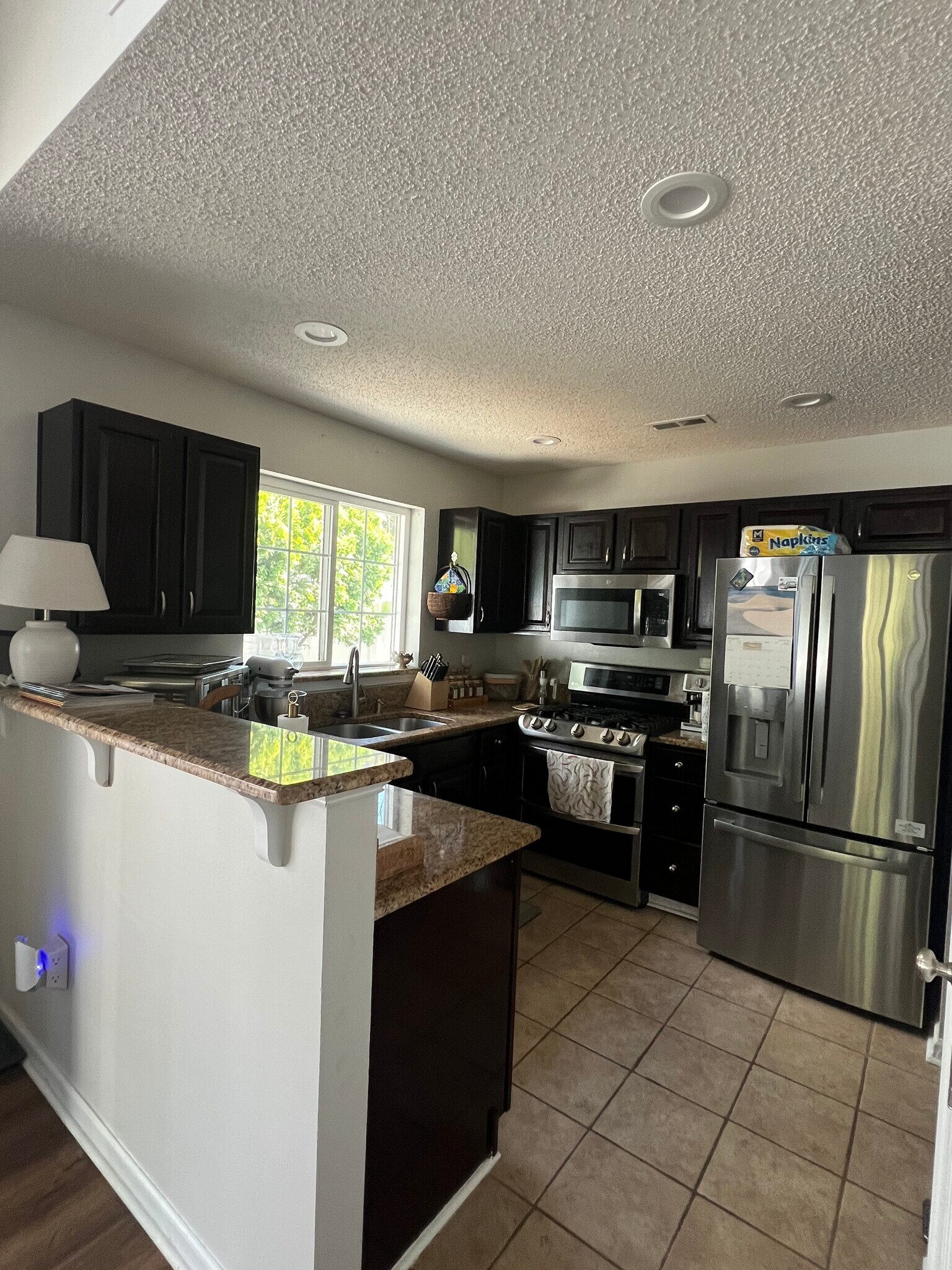Building Photo - 8814 Meadowmont View Dr