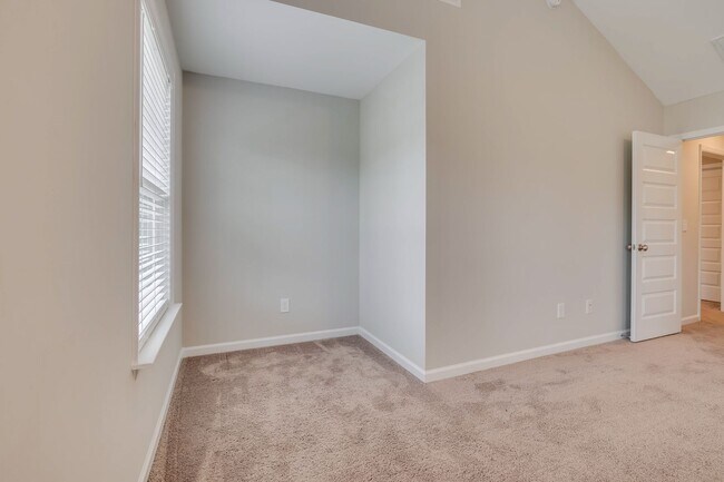 Building Photo - Ready for you - Comfort AND sophistication in Martinez, GA!
