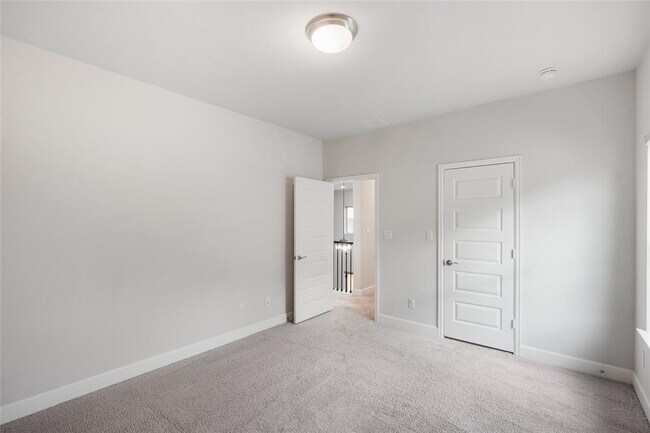 Building Photo - 1432 Mulberry Oak Ln