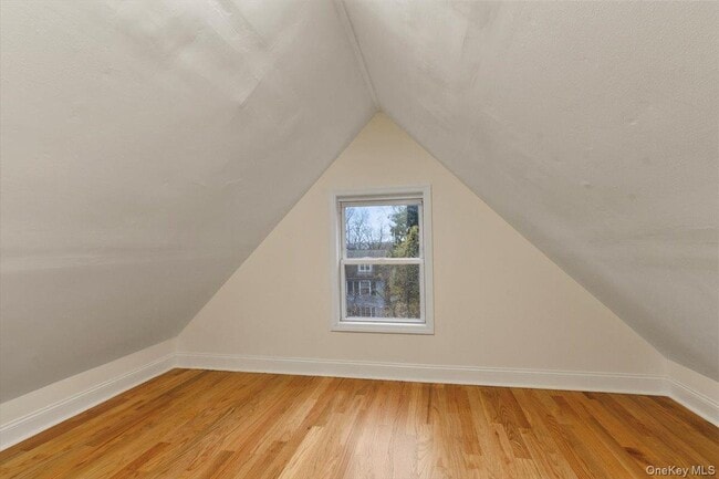 Building Photo - 116 Corlies Ave