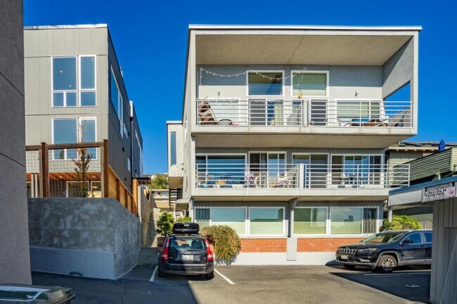 Building Photo - First & Aloha Apartments - 1 bedroom
