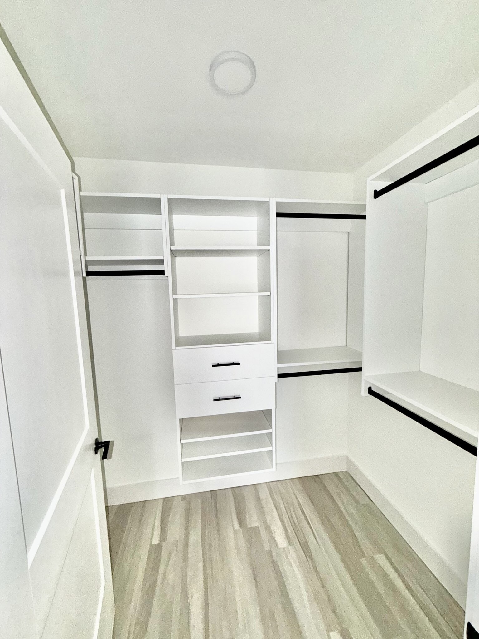 Building Photo - 18631 NE 25th Pl