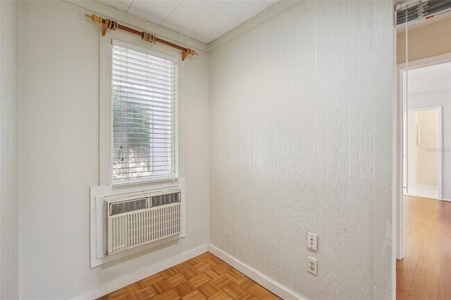 Building Photo - 1413 Strada D Argento