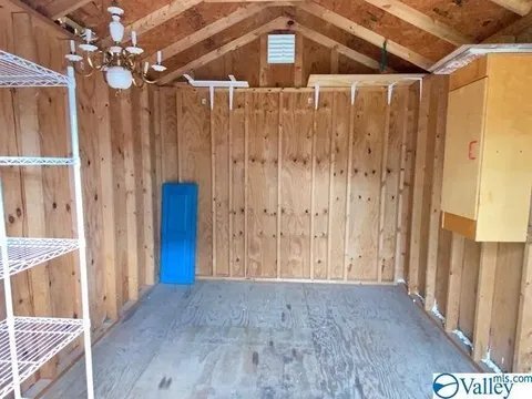 Building Photo - 1000 Longwood Dr SE