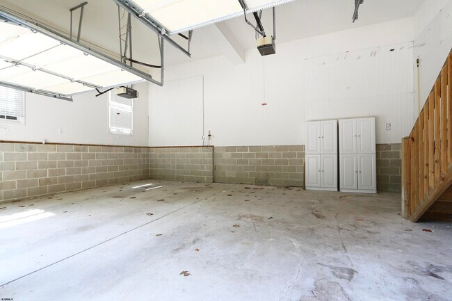 Building Photo - 113 Lighthouse Ln