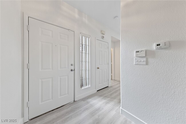 Building Photo - 9294 Horizon Vista Ln