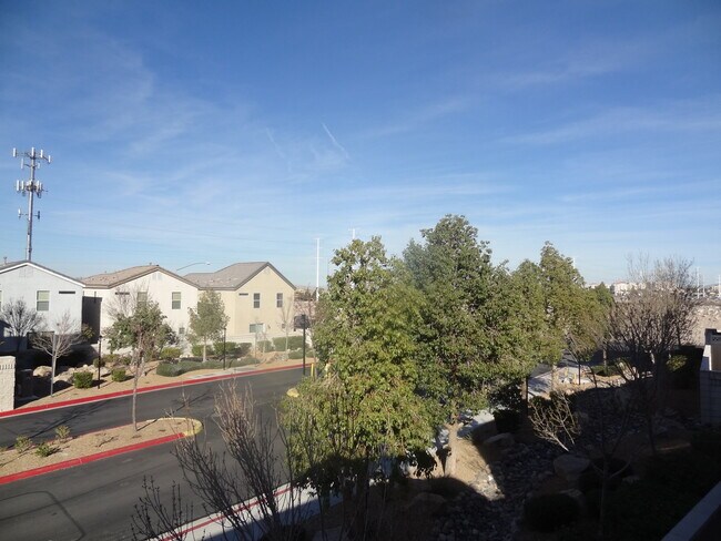 Building Photo - 3 Bedroom, 2 1/2 Bath Home With Attached Garage In A Gated Community