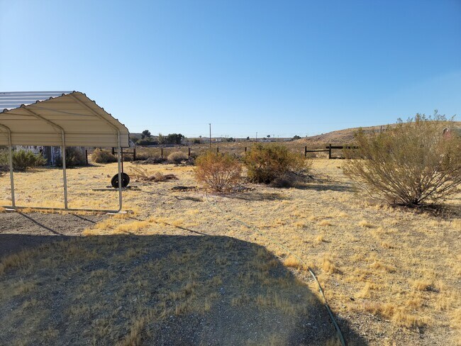 Building Photo - 36840 Camarillo Ave