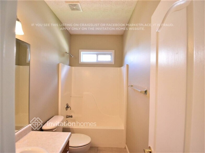 Building Photo - 312 Glouchester Dr