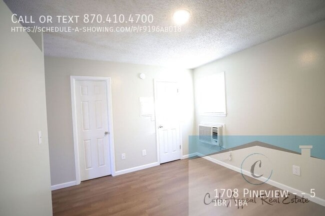 Building Photo - 1708 Pineview St