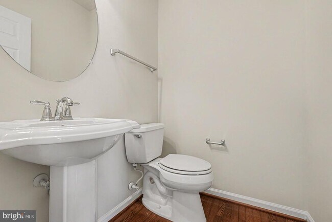 Building Photo - 9709 Glenn Brooke Ct