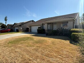 Building Photo - Charming 4-Bedroom Home in Emerald Estates