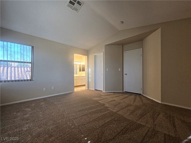 Building Photo - 8120 Sandy Creek Dr
