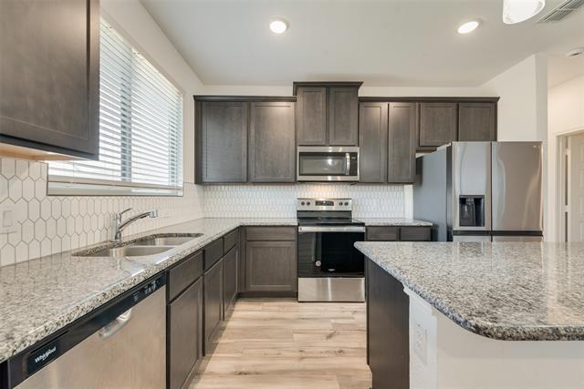 Building Photo - 3251 Apple Crk Ave