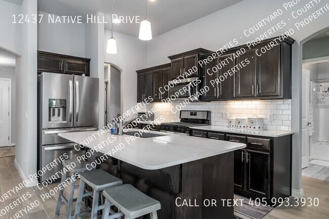 Building Photo - 12437 Native Hill Dr