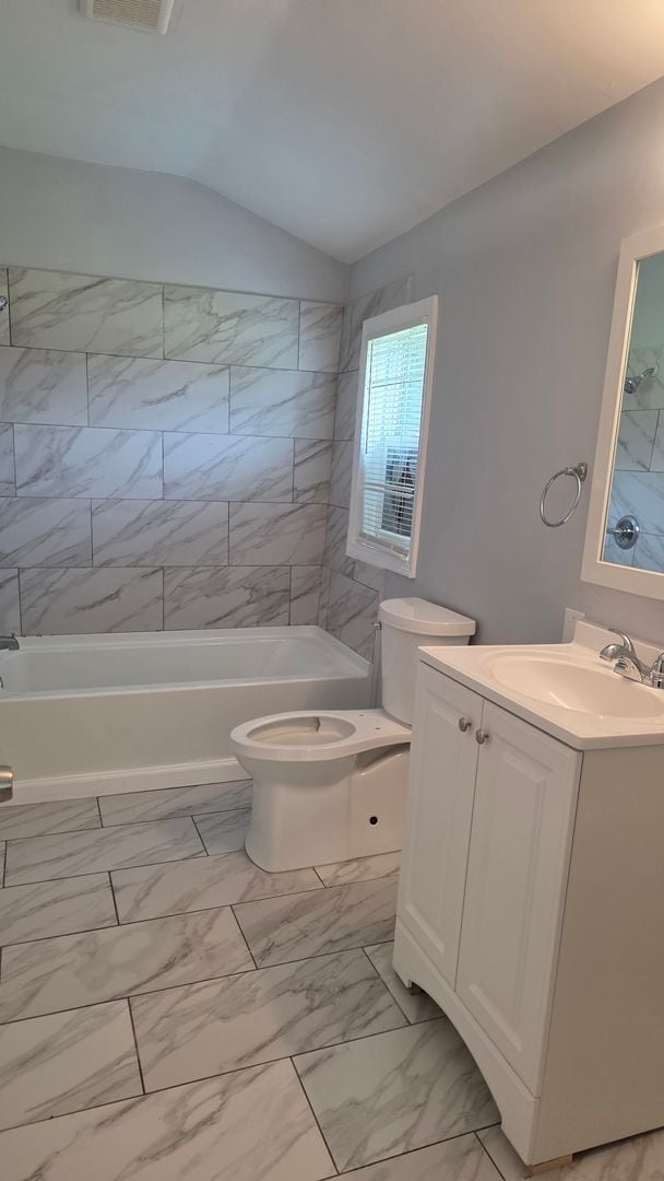 Building Photo - 3 Bedroom in rare to rent area!