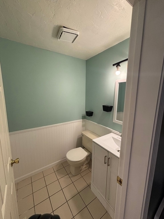 Building Photo - 5 Cormier Cir