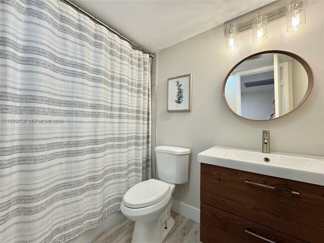 Building Photo - 1490 NW 113th Way