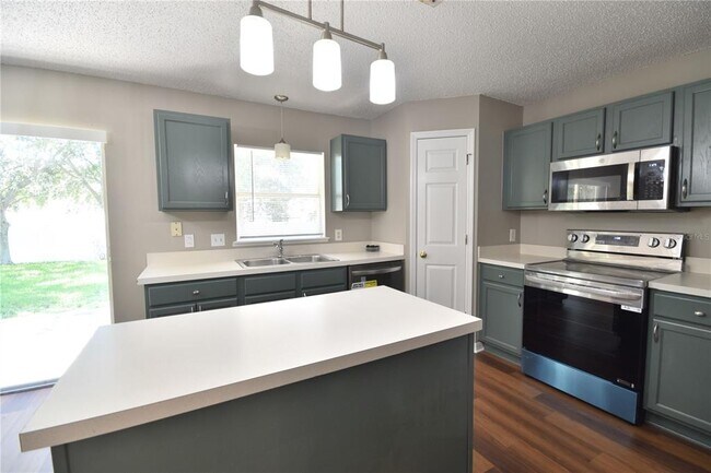 Building Photo - 512 Yearling Cove Loop
