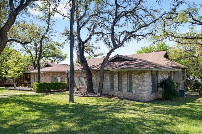 Building Photo - 2100 Rabb Rd