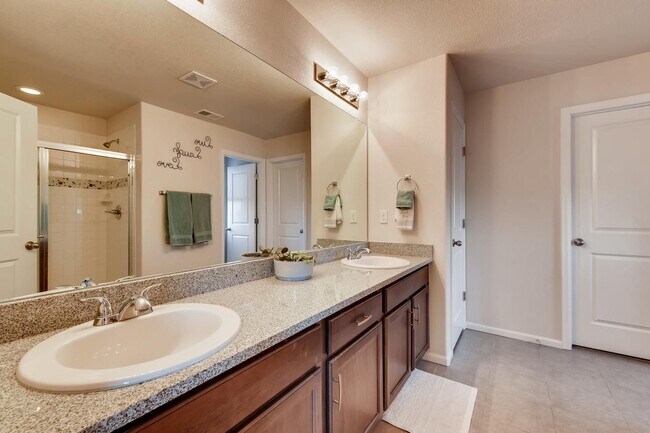 Building Photo - Welcome to Copperleaf!! Beautifully Mainta...