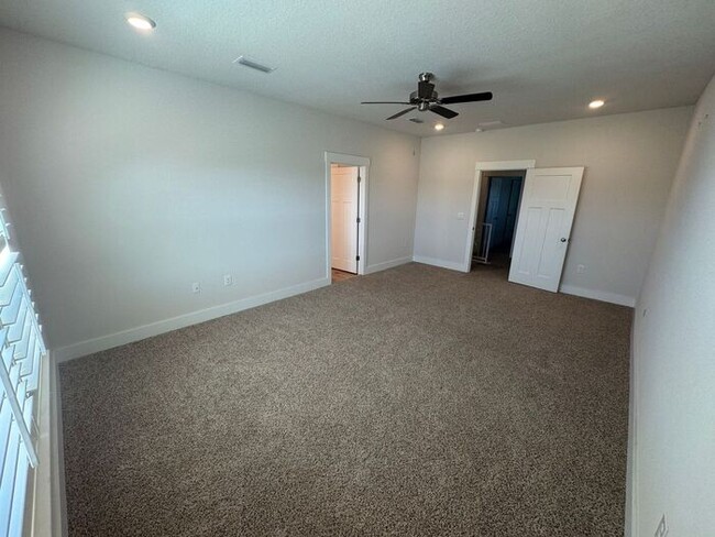 Building Photo - Gulf Breeze - Sailfish Pointe - 5 bedroom,...