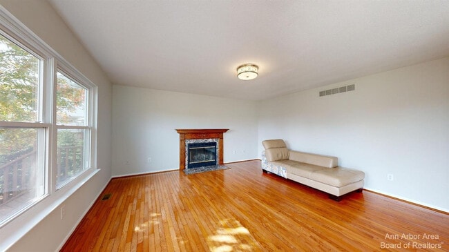 Building Photo - 2844 Chaseway Ct
