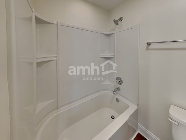 Building Photo - 1921 Moorings Cir