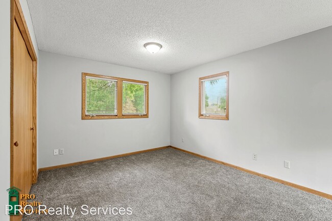 Building Photo - 3 br, 2 bath House - 7710 Greenwood Dr