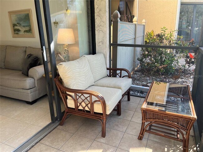 Building Photo - 612 Bird Bay Dr W