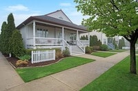 Building Photo - SOUTH SIDE HOLLAND 4 BED 3 BATH HOME