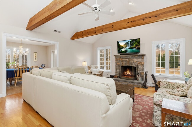 Building Photo - 4 Chatfield St