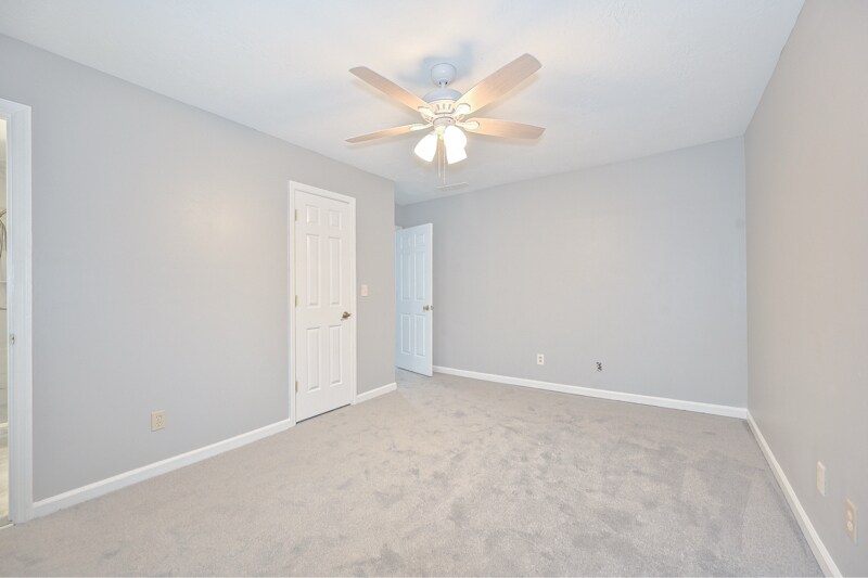 Building Photo - 238 Chads Ford Way