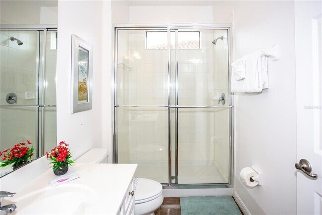 Building Photo - 2666 Rosemont Cir