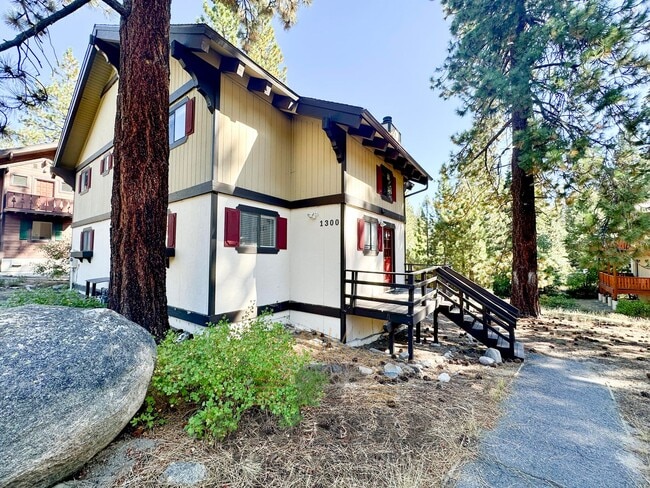 Building Photo - 1,590 Sq. Ft. Tyrolian Chalet – Full IVGID & Tennis Access -Allows a dog upon approval!