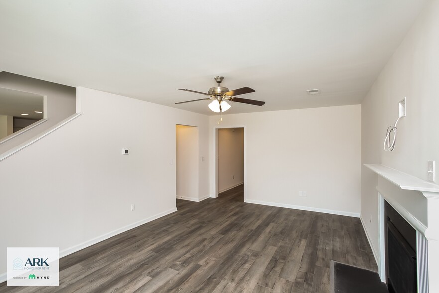 Building Photo - 1809 Ruger Dr