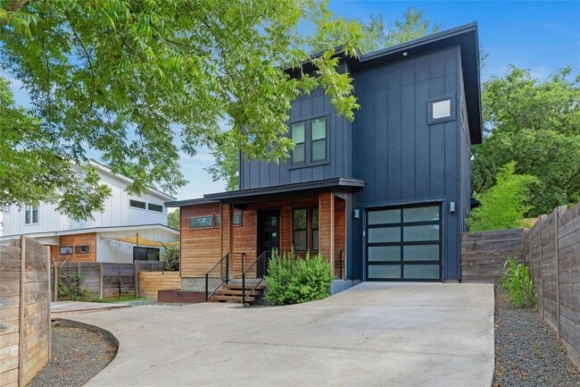 Building Photo - 4606 Ledesma Rd