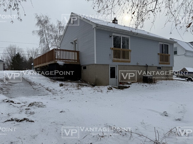 Building Photo - 2973 Bay Settlement Rd