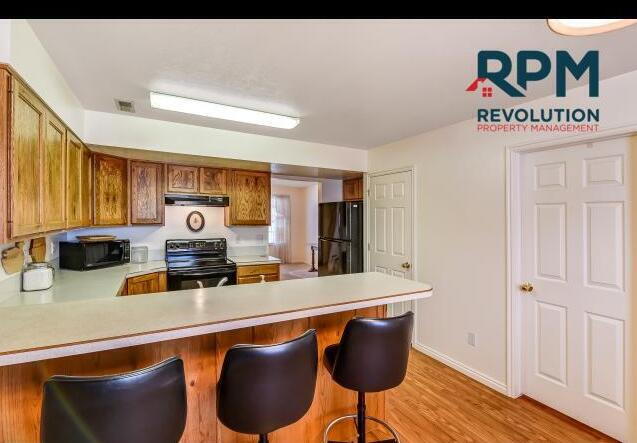 Building Photo - "Charming 2-Bed Home with Modern Comforts ...