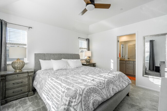 Building Photo - 444 Tigercat Wy