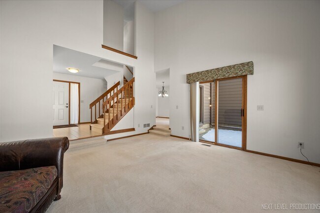 Building Photo - 114 Elmtree Ct