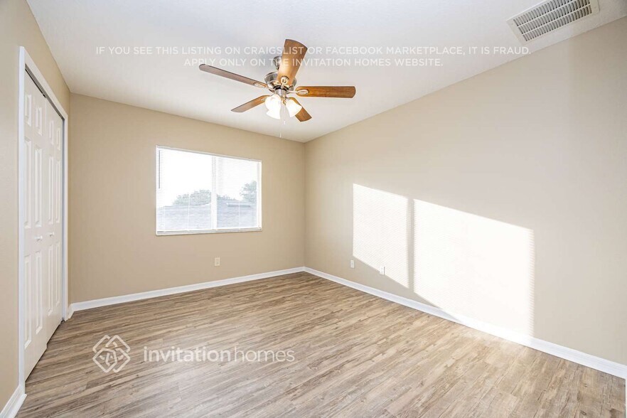 Building Photo - 11808 Brenford Crest Dr