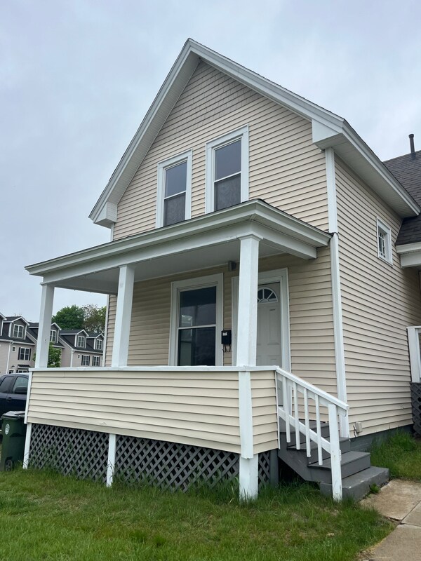 Building Photo - 408 Porter St