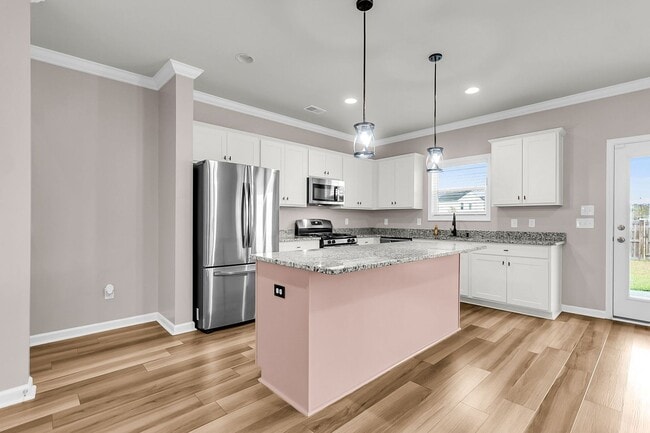 Building Photo - Quiet Comfort Near Cane Bay