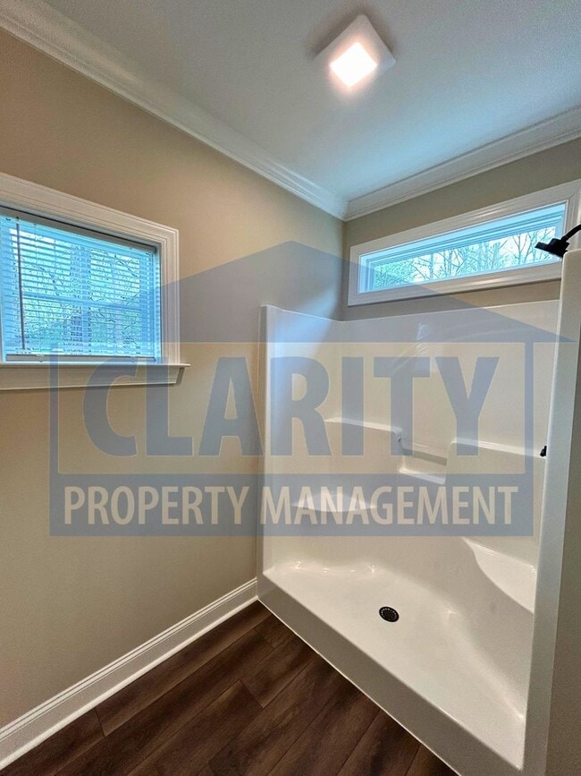 Building Photo - *Brand New* 4 bedroom home!